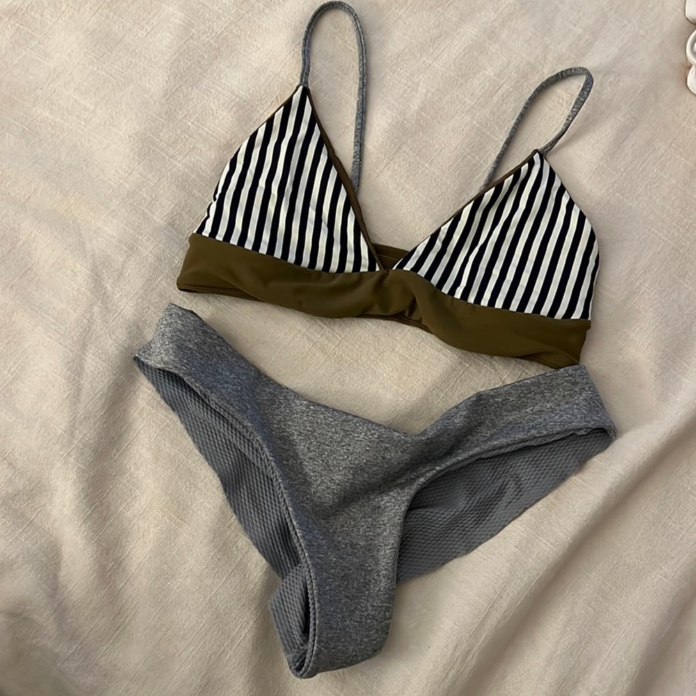 Boys and arrow bathing suit